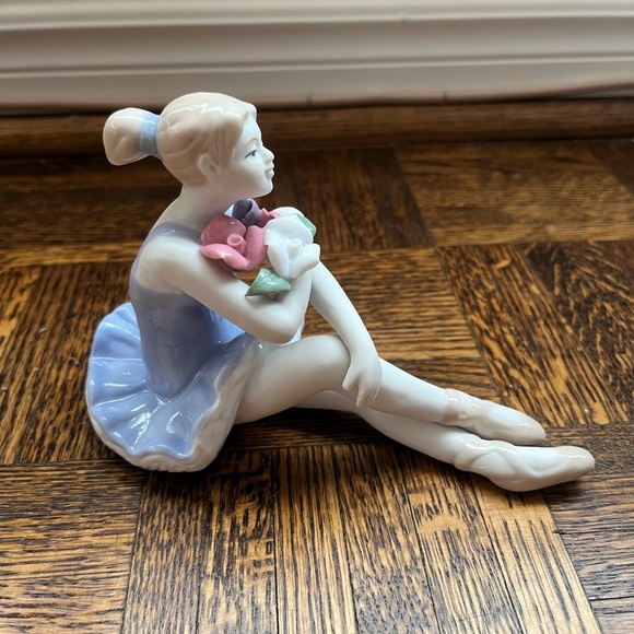 2000 KALIQUE FINE PORCELIAN BALLERINA BALLET DANCER FIGURE - Picture 3 of 7